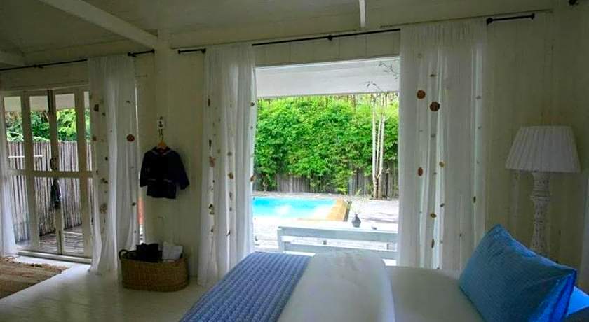 Brassiere Beach Hotel