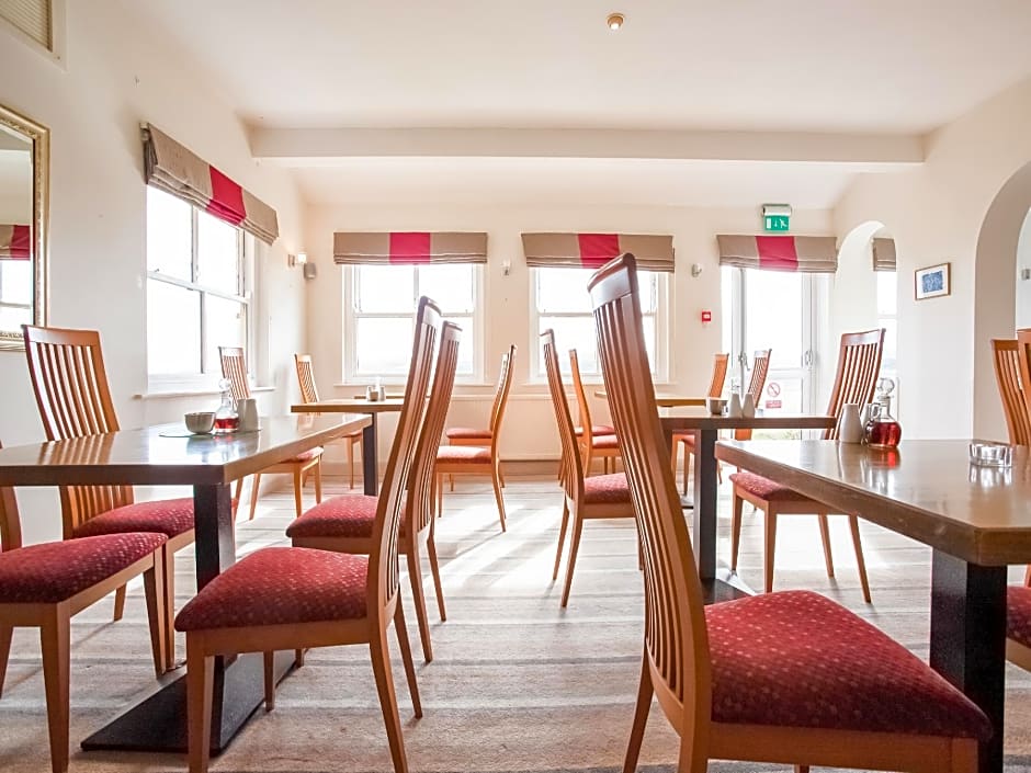 OYO Cliffemount Hotel