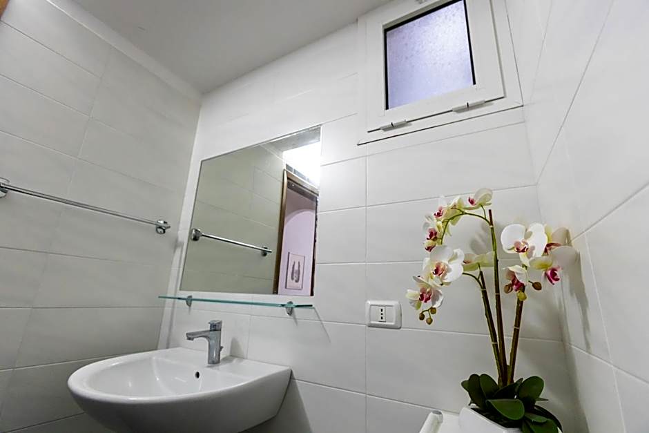 RESIDENCE EMARINE con SERVIZIO SPIAGGIA INCLUSO