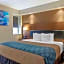 Econo Lodge Inn & Suites Downtown