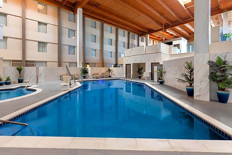 Wyndham DFW Airport