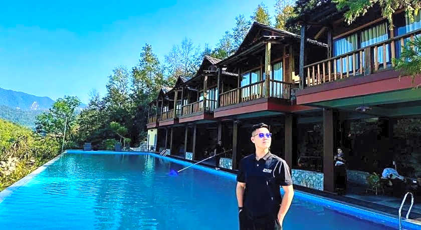 Khuoi Han Ecolodge Cao Bang