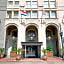 Hilton New Orleans/St. Charles Ave. French Quarter Area