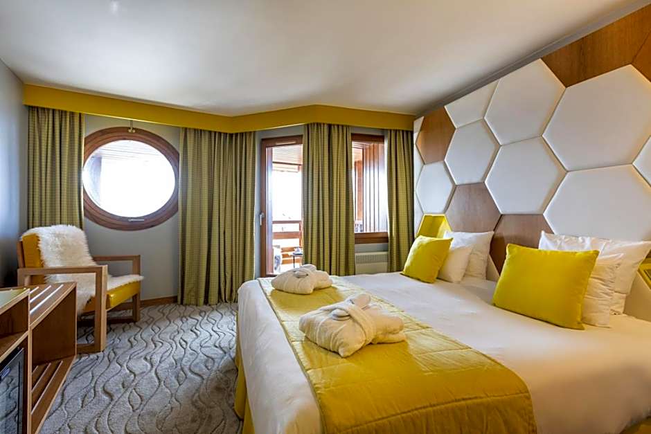 Royal Ours Blanc Boutique Hotel & Spa