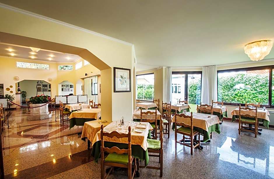 Hotel Lido La Perla Nera