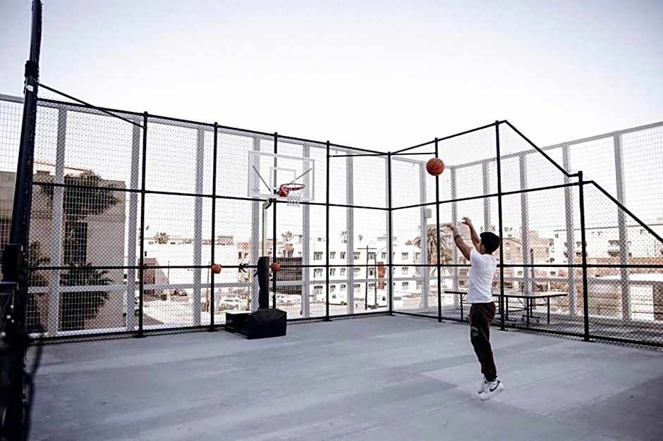 Level Long Beach - East Village