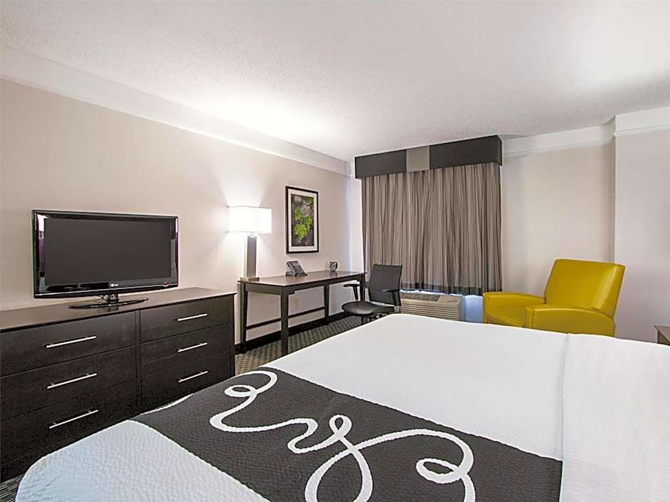 La Quinta Inn & Suites by Wyndham Denver Englewood Tech Ctr