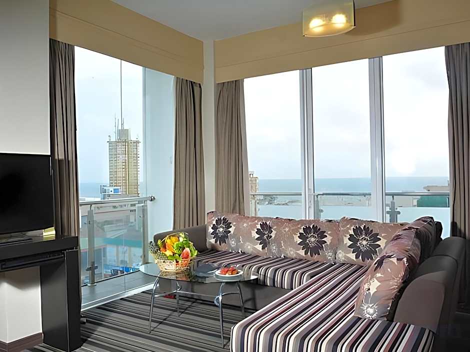 Pearl Grand By Rathna