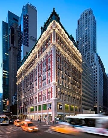 The Knickerbocker Hotel