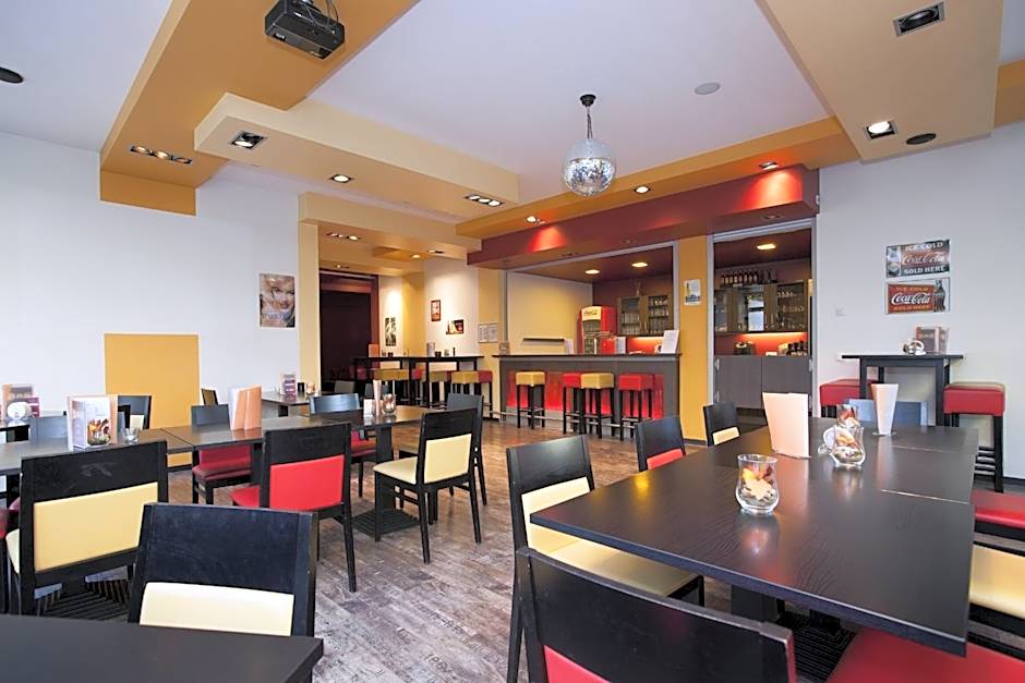 Jugendherberge City-Hostel Koln-Riehl
