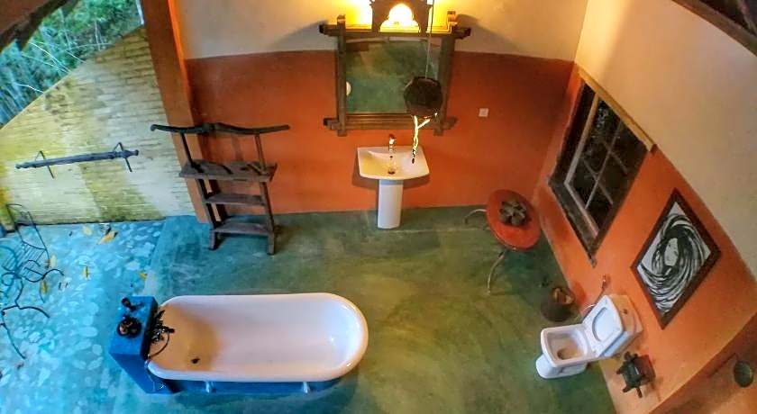 Kandy Samadhi Centre Hotel