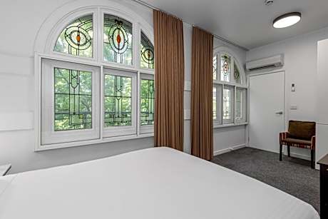 One-Bedroom Apartment with Spa Bath