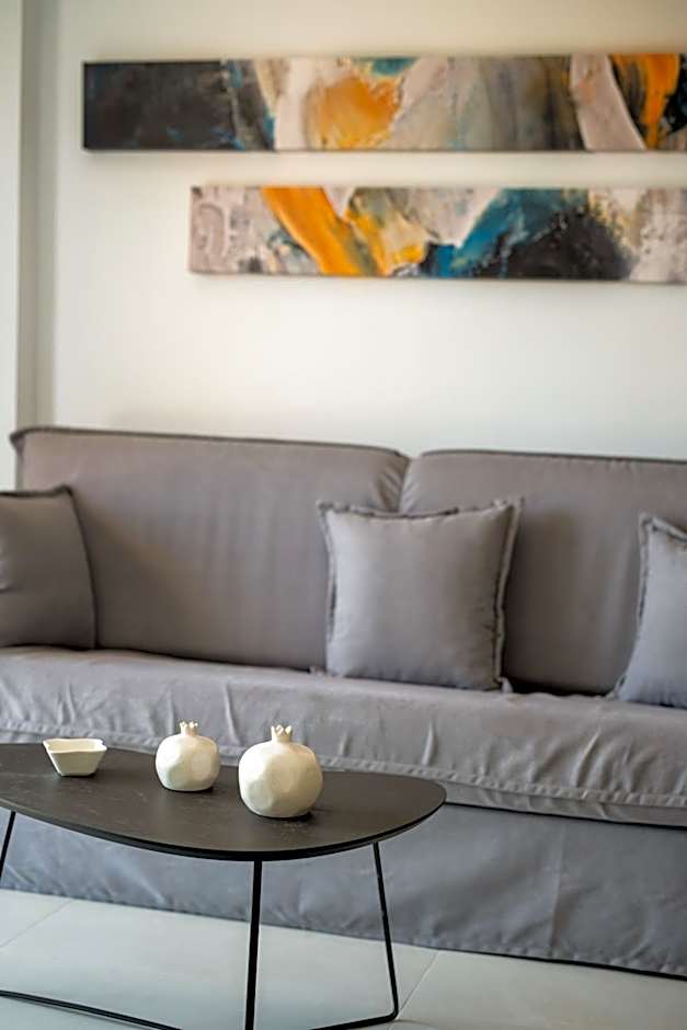 LIRIUM luxury suites