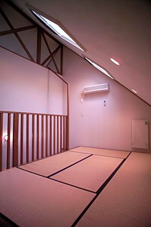 Japanese-Style Room