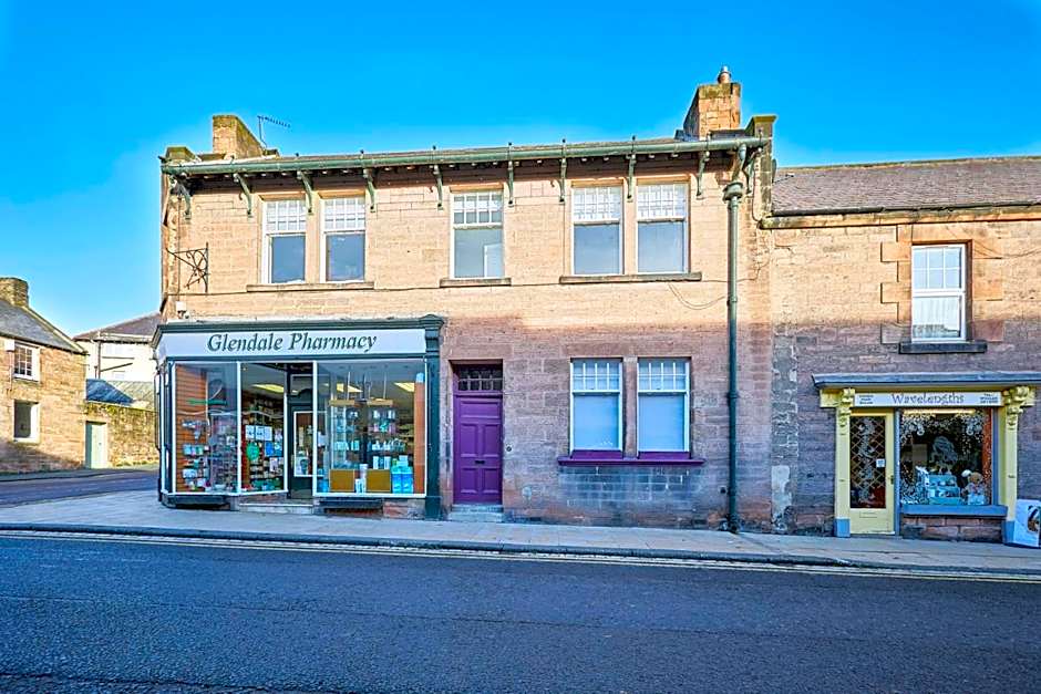 Arlington House Hotel - Self Check-In Suites