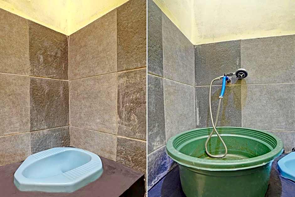 OYO Life 92920 Rumah Kost Azca