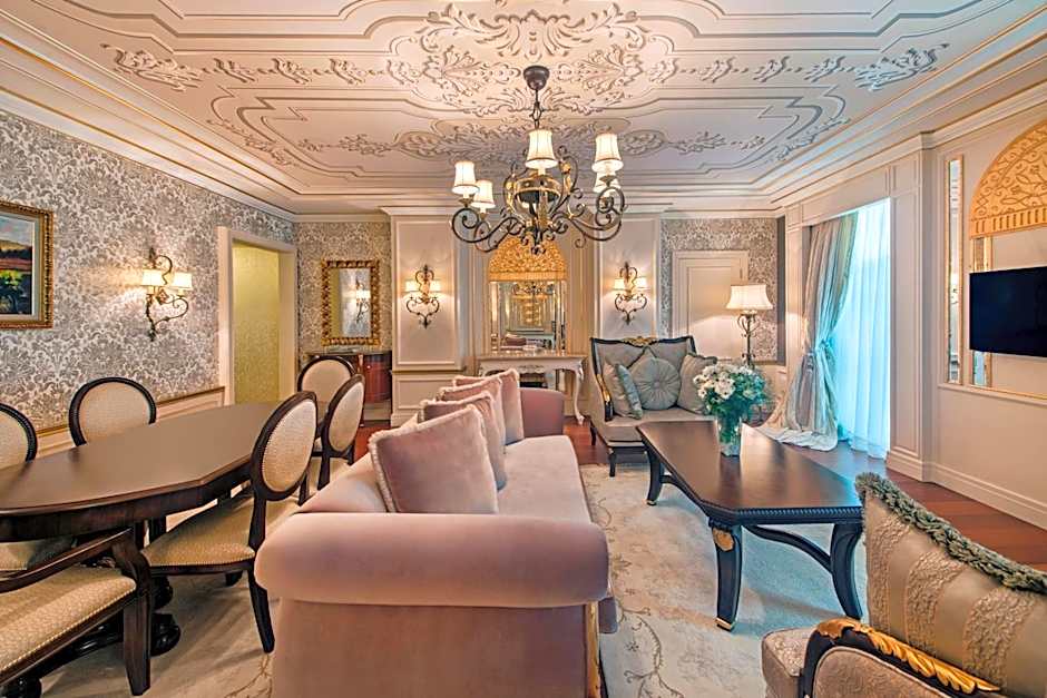 Elite World Van Hotel