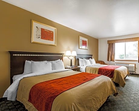 2 QUEEN BEDS NONSMOKING