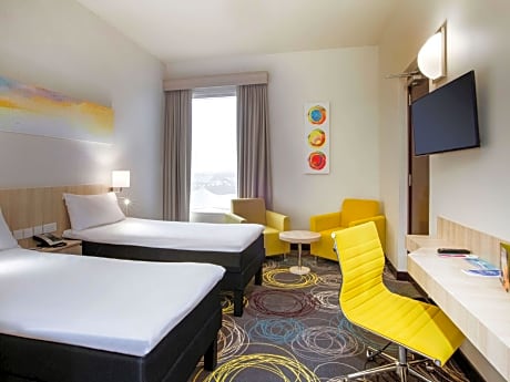 Standard Room With 2 Single Beds