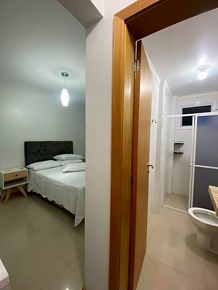 Apartamento NOVO completo com garagem e suíte no centro NÃO ACEITAMOS ANIMAIS