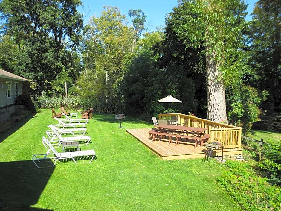 Hickory Grove Motor Inn - Cooperstown