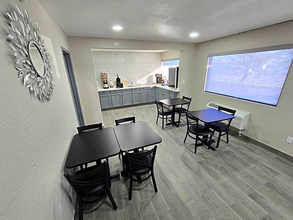 Days Inn by Wyndham Wichita Falls