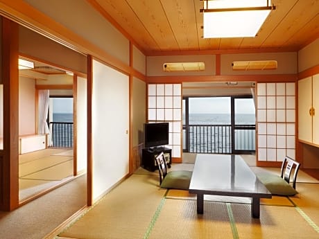 Deluxe Japanese-Style Room with Sea View