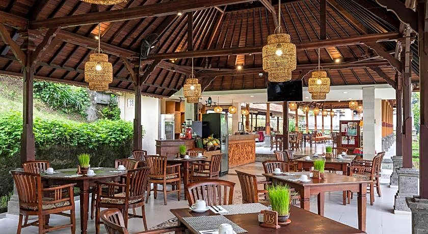 Santi Mandala Villa & Spa Hotel