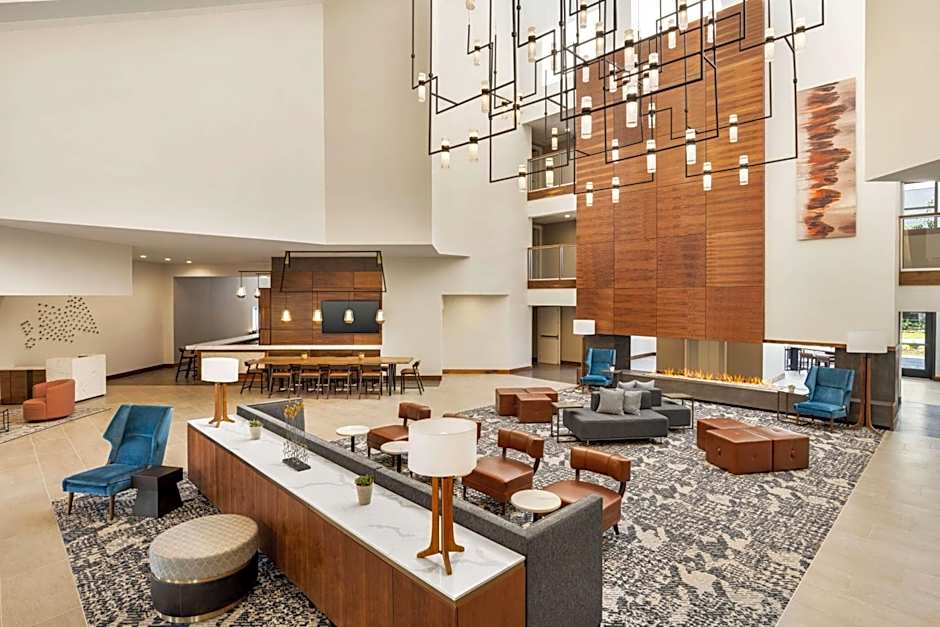 DoubleTree by Hilton Columbus Dublin