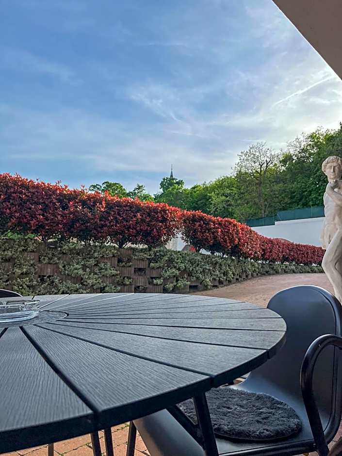 Boutique Hotel & Event Center