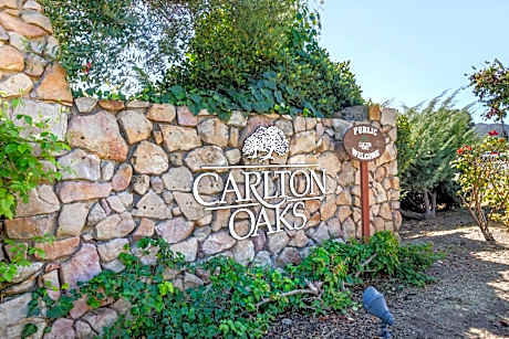 Carlton Oaks Lodge, an Ascend Collection Hotel