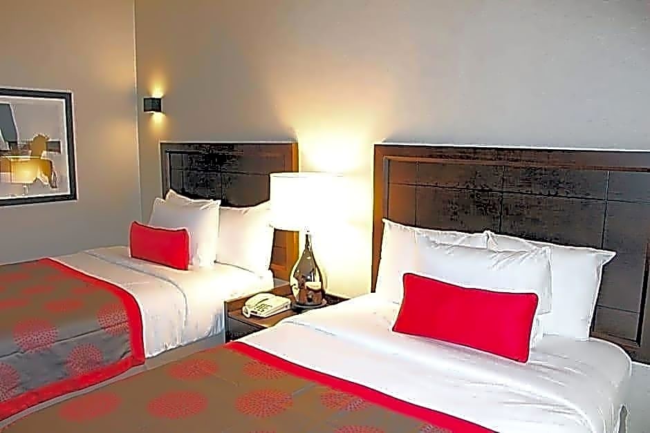 Ramada by Wyndham Bronx Terminal