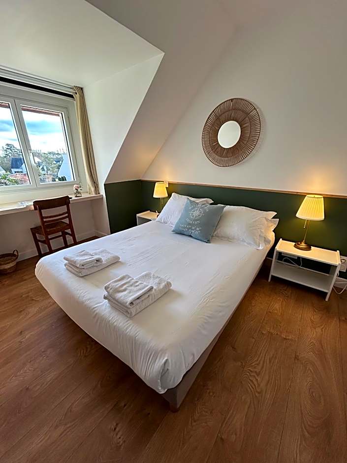 Hôtel Restaurant La Voile Bleue