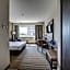 Mezzo Hotel & Business