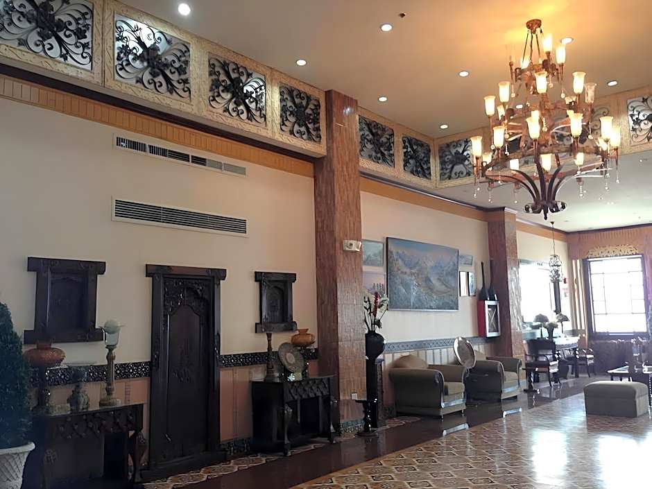 Pearlmont Hotel