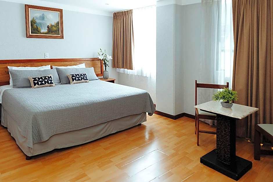 Hotel Don Simon