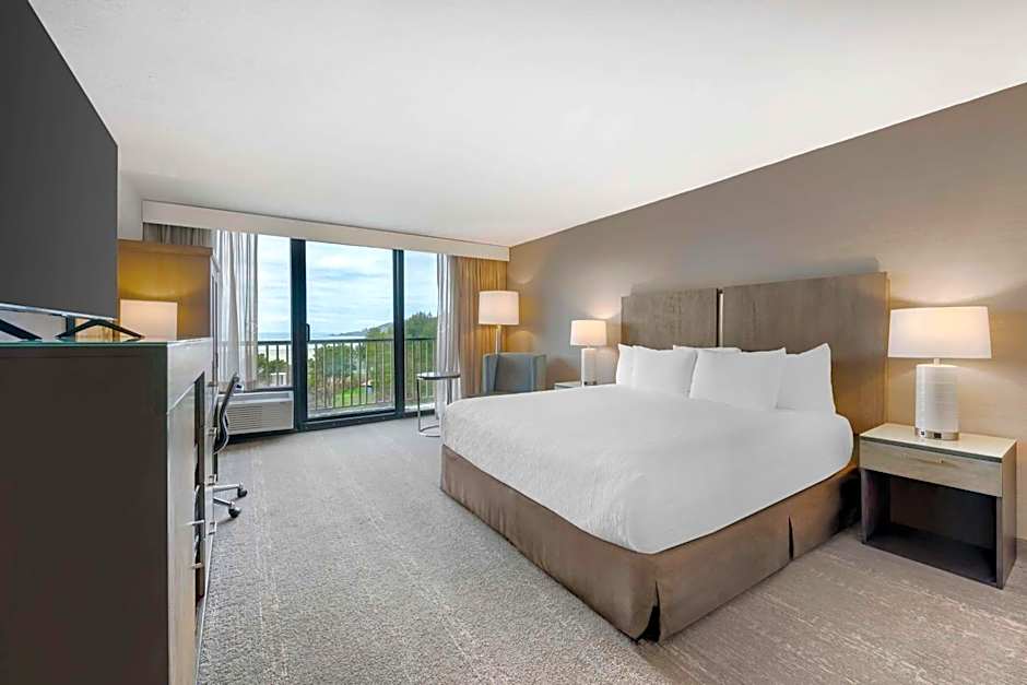 Best Western Plus Agate Beach Inn
