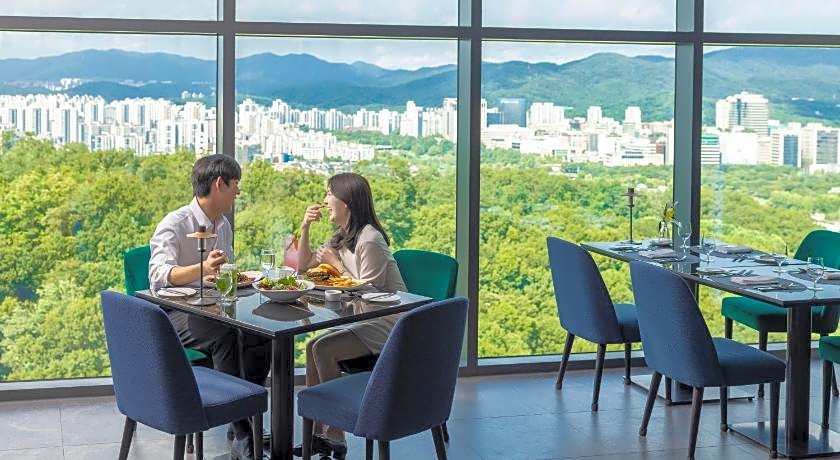 DoubleTree by Hilton Seoul Pangyo Residences