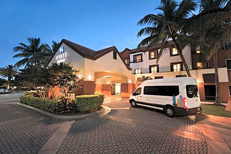 Hyatt House Miami Airport