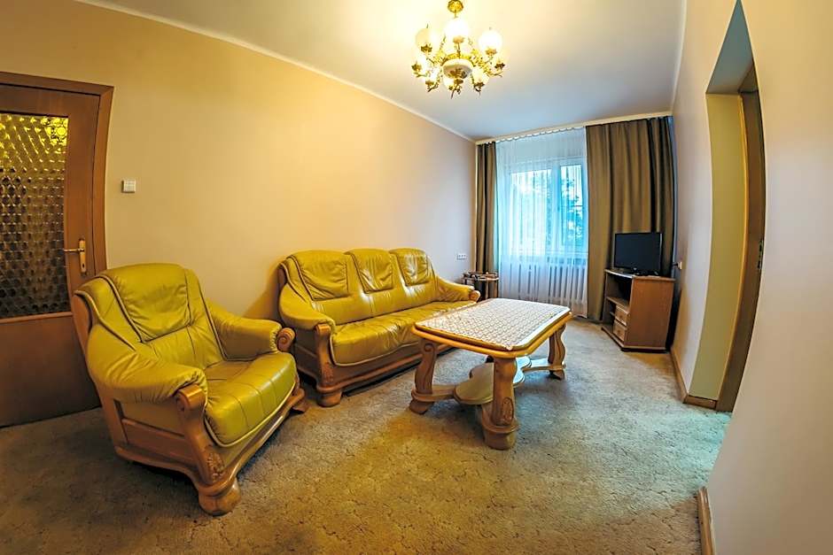 Ośrodek Szkoleniowo-Wypoczynkowy "Stodoły"