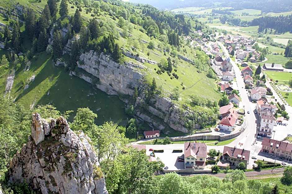 Auberge du château de Joux