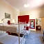 Hostel Archi Rossi