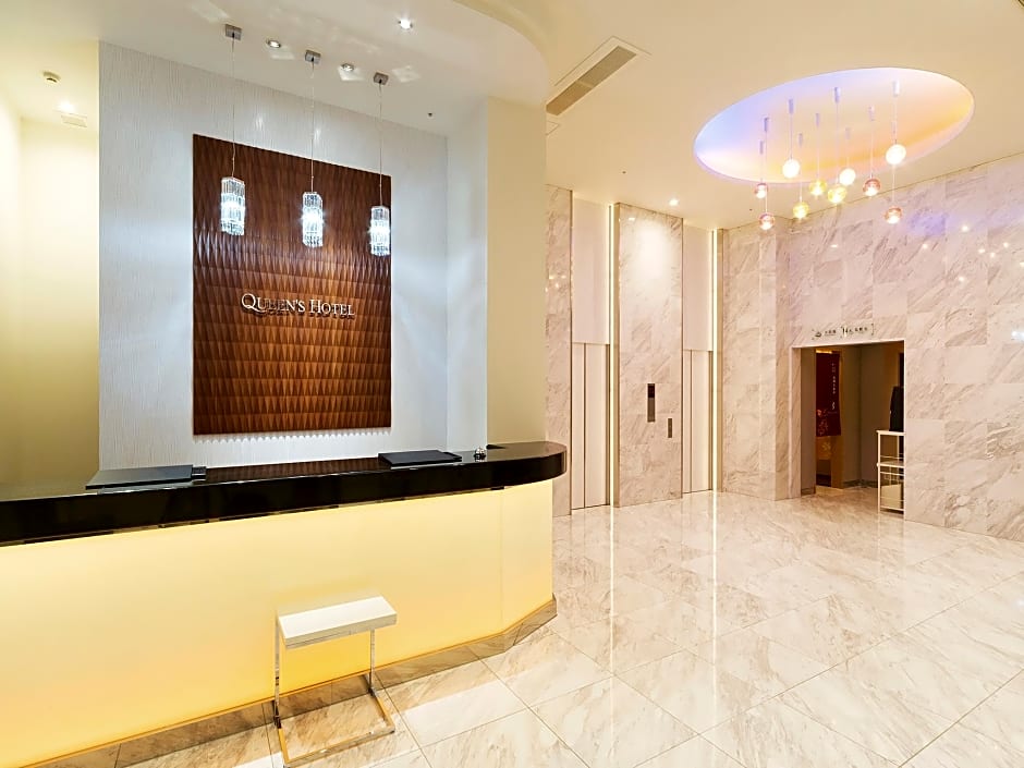 Queen's Hotel Chitose