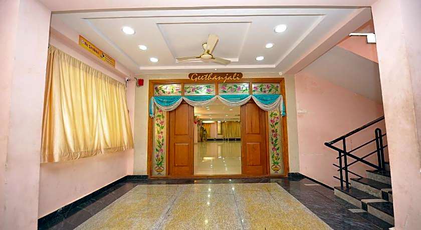 Shree Laxmi Guest House