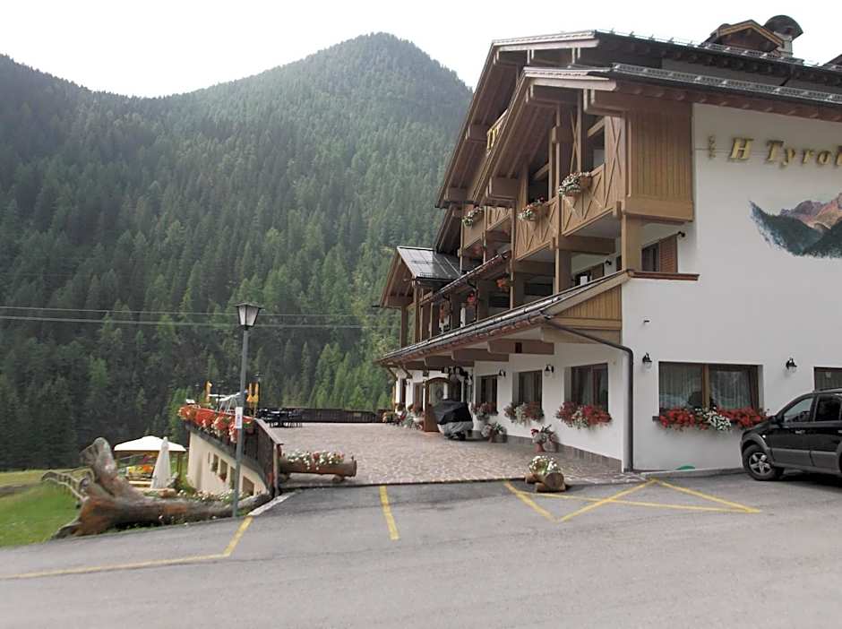 Hotel Tyrolia