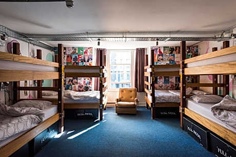 Bunk Bed in Female Dormitory Room sleeps 10