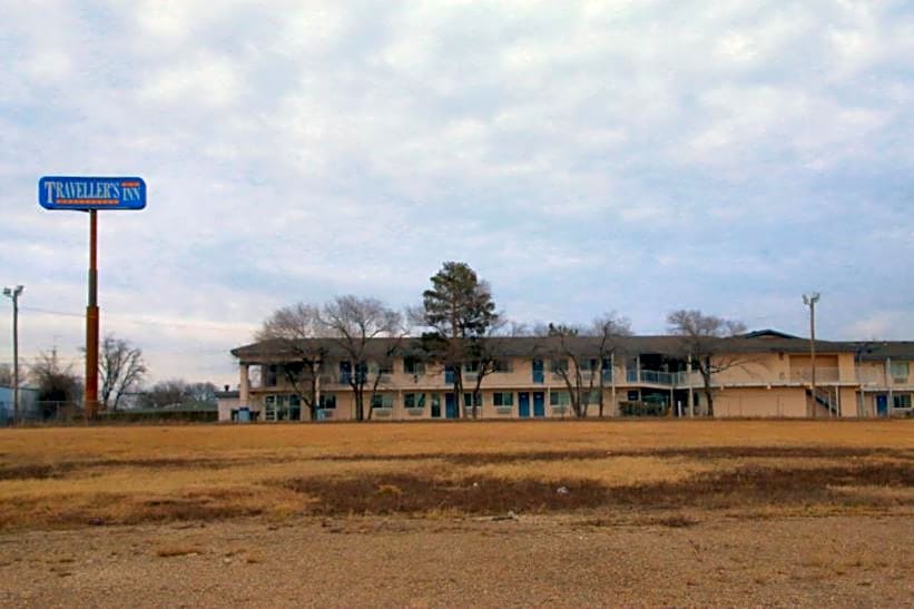 Travelers Inn Topeka