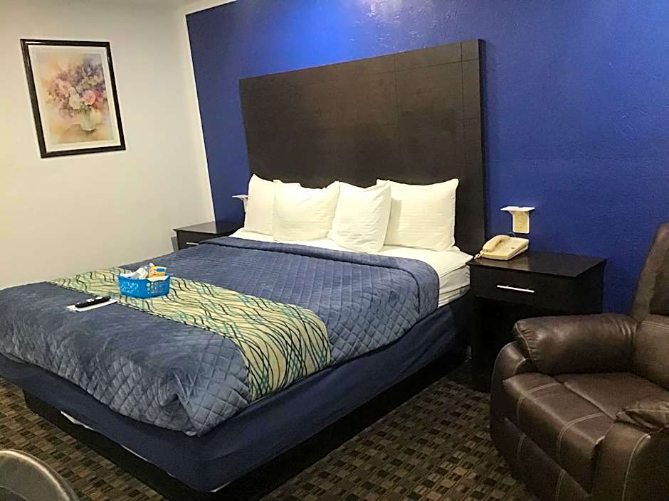 Budget Inn & Suites