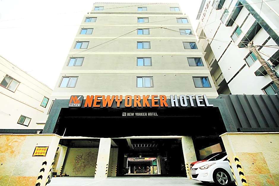 No.1 New Yorker Hotel