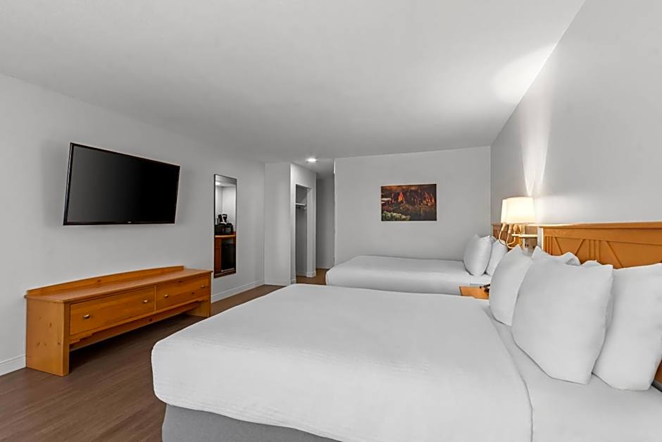 Red Lion Inn & Suites Goodyear - West Phoenix